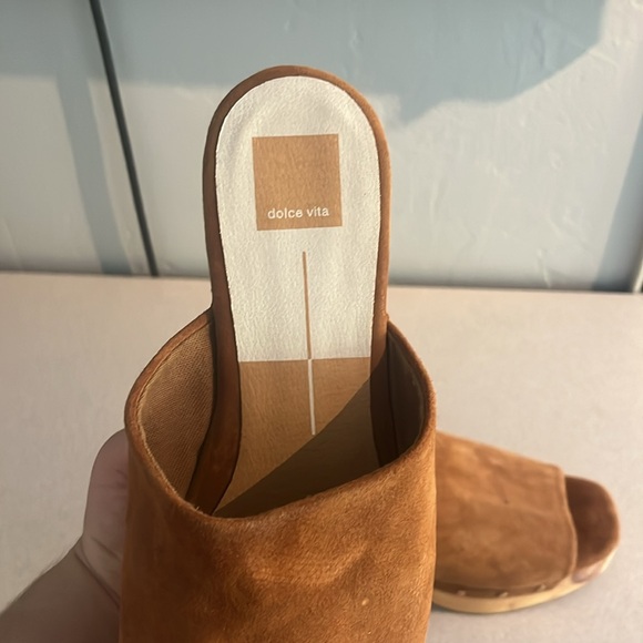 Dolce Vita wood platform mules with suede upper - Picture 3 of 6